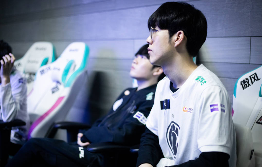 这位极具才 这位极具才