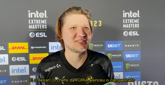 他的底角三 他的底角三