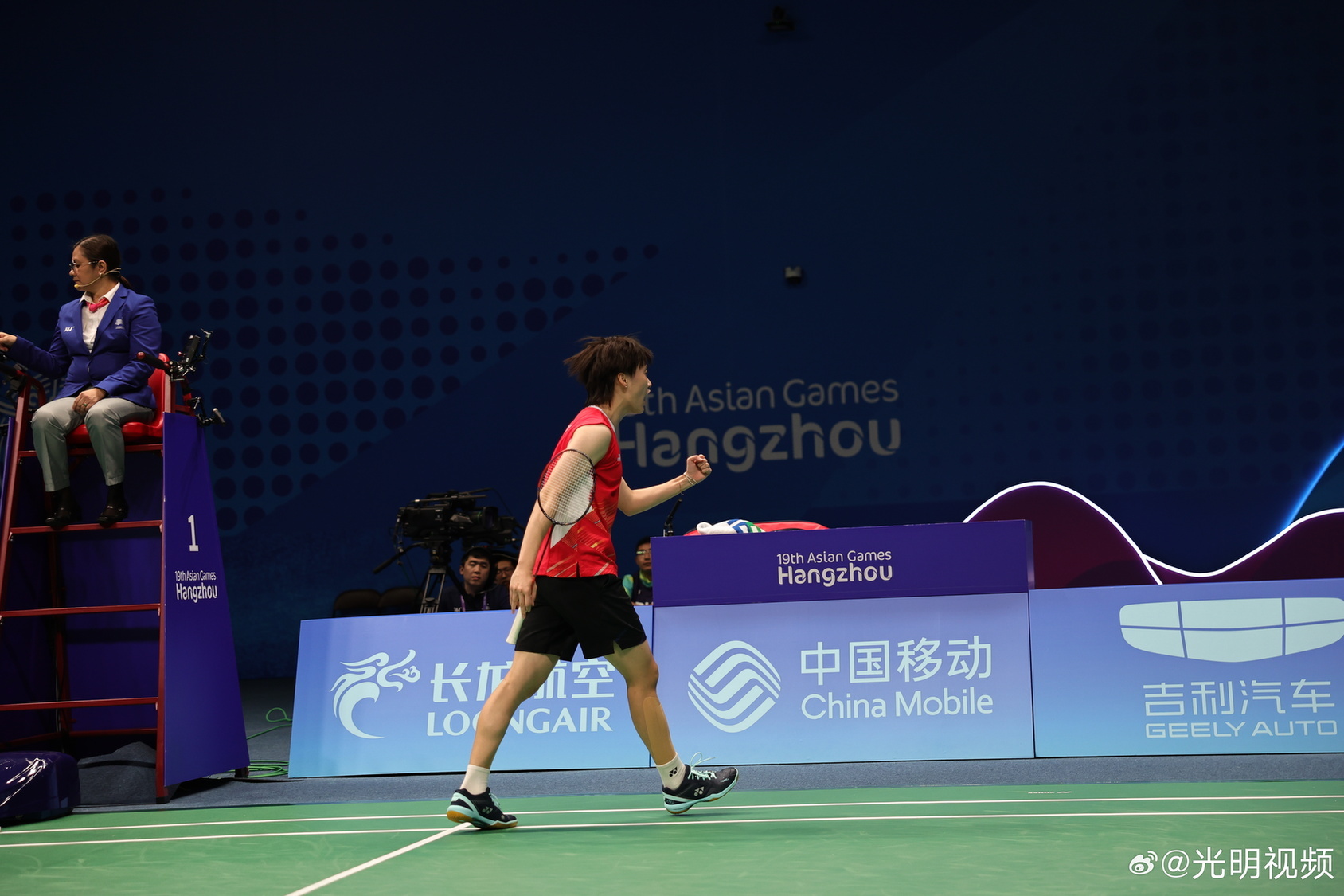 团队合作以 团队合作以