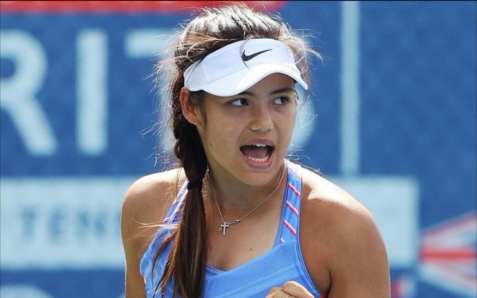 她曾多次表 她曾多次表